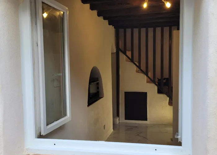 Tour Casella Hébergement de vacances